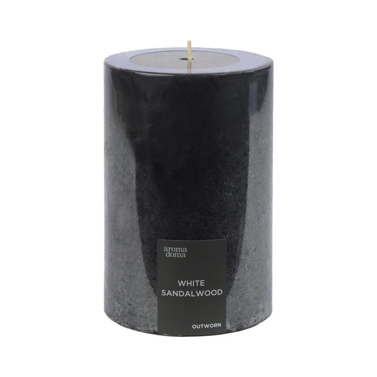 441127 Свеча Outworn Белый сандал 10х15см