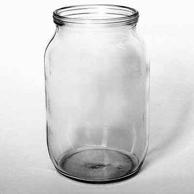 Банка стеклянная 1,5 л СКО-82 мм.