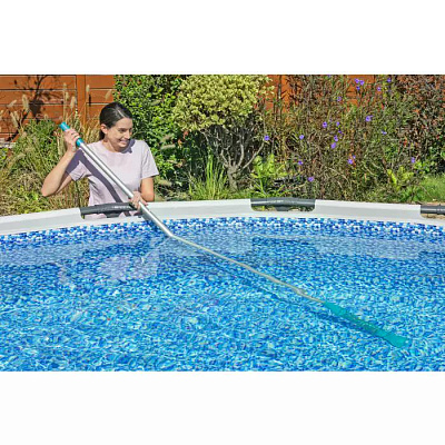 Пылесос Bestway AquaSurge аккумуляторный д/бассейна, шест 2м, сачок 