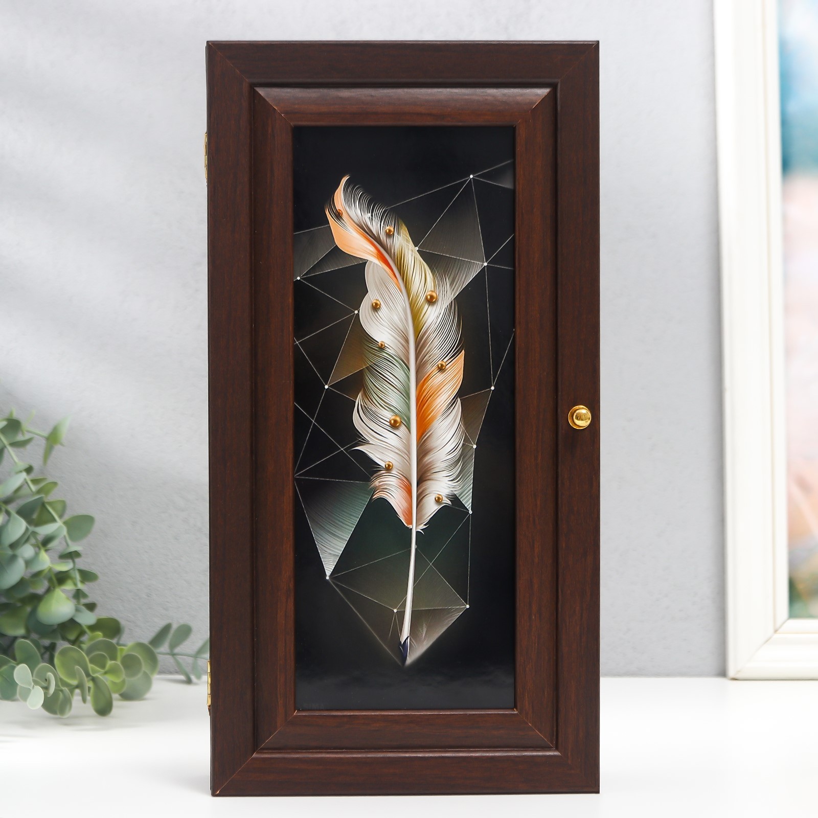 7636911 Ключница  Перо венге 16х31 см.