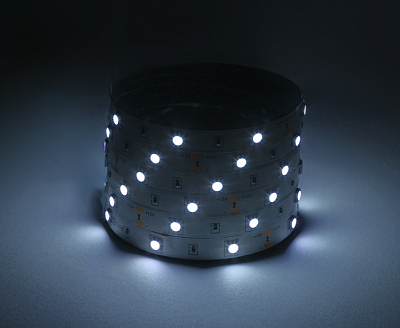 С Лента светодиодная 12В  7,2Вт/м 30Led/м IP65 6500К LS5050 ЭРА 5 метров