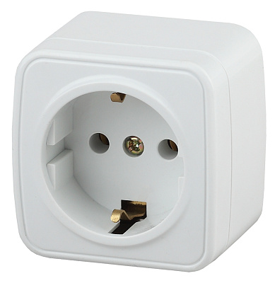 Intro Polo белый Розетка ОУ 1м с заземлением 2P+E Schuko 16А-250В IP20 ОУ 3-202-01 Б003609